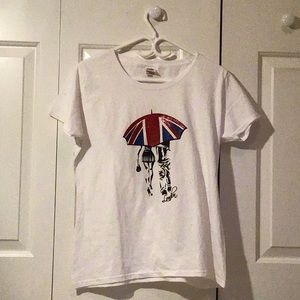 Front of the loom white London tee shirt cotton